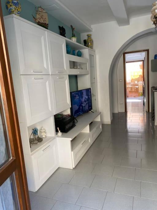 Ca Rara Pied A Terre Apartment Marina Di Carrara Exterior photo